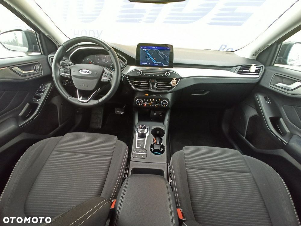 Ford Focus 1.5 EcoBlue Start-Stopp-System TITANIUM STYLE - 16