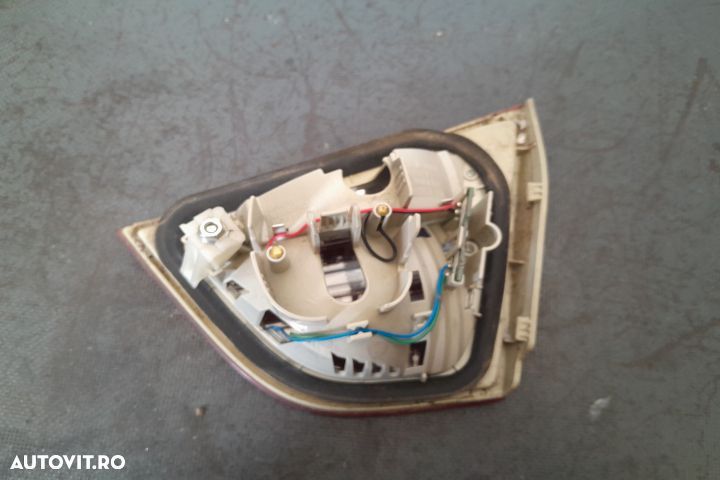 Lampa / Tripla stop stanga pe capota portbagaj 7154155 7154155 BMW Se - 2