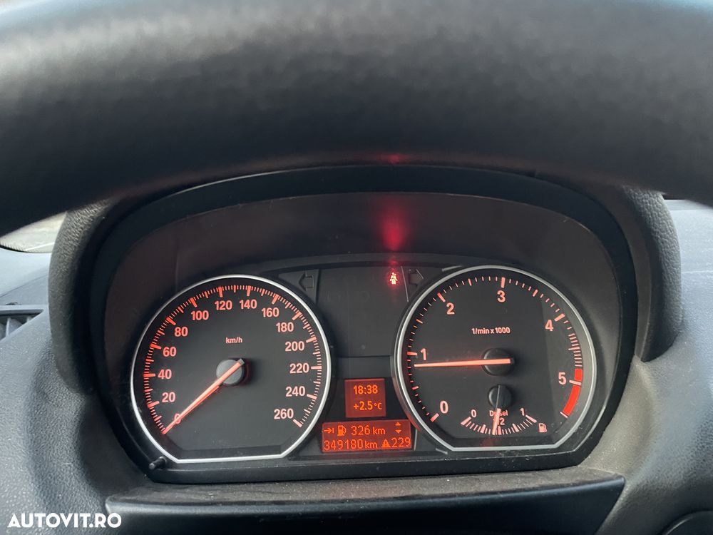 BMW Seria 1 120d - 9