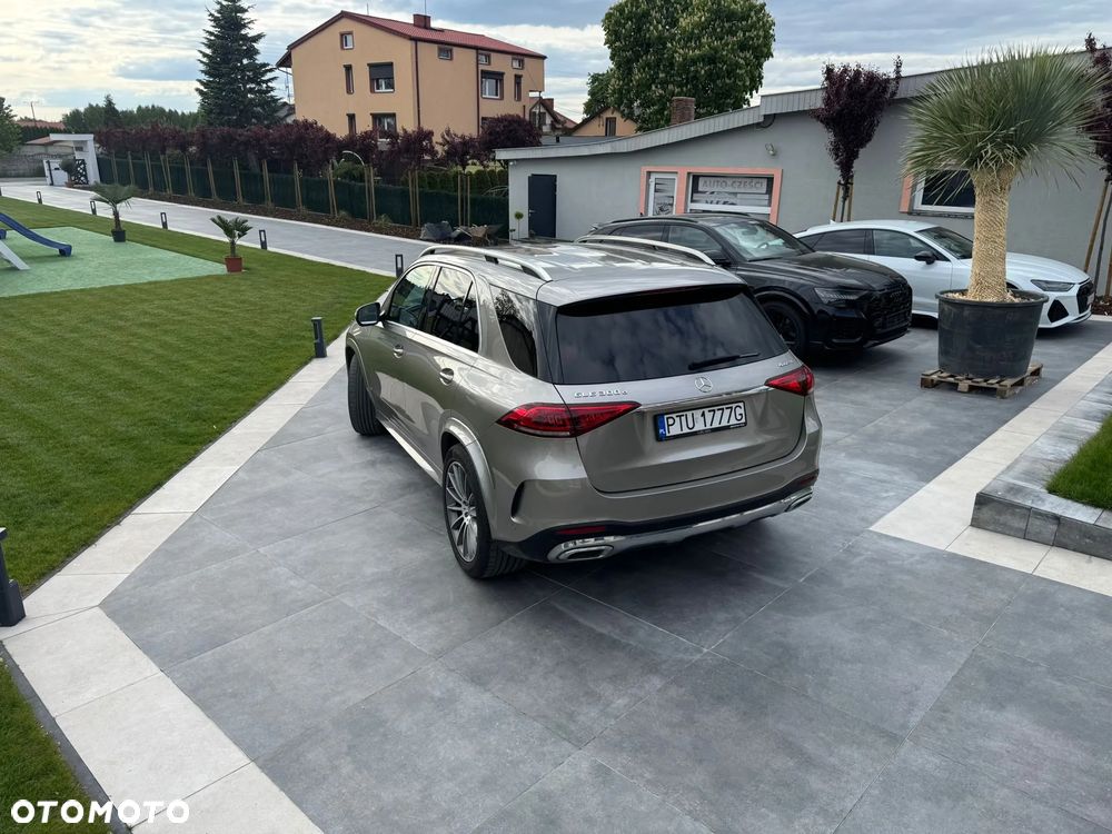 Mercedes-Benz GLE 300 d 4-Matic - 24