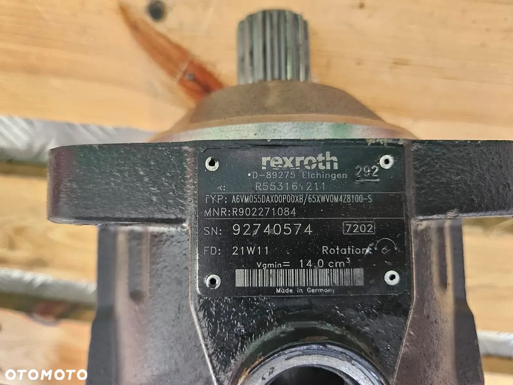 Hydromotor R553161211 Rexroth R902271084 Kubota R070 - 11