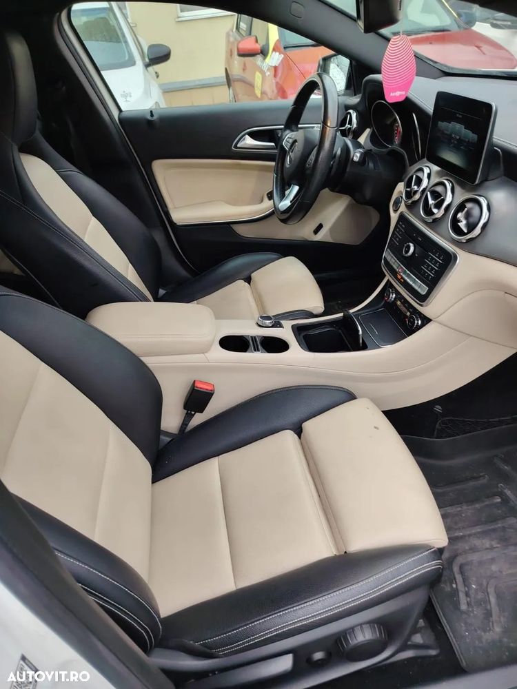 Mercedes-Benz GLA 200 d Aut. - 7