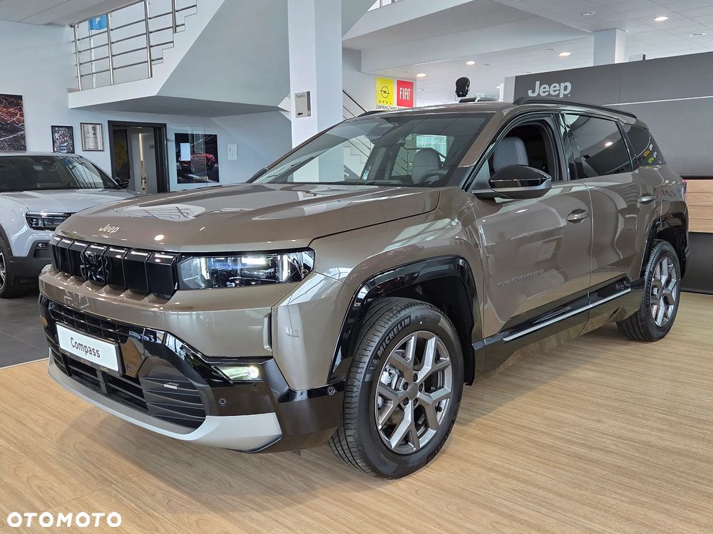 Jeep Compass 1.2 T3 mHEV First Edition FWD DCT - 20