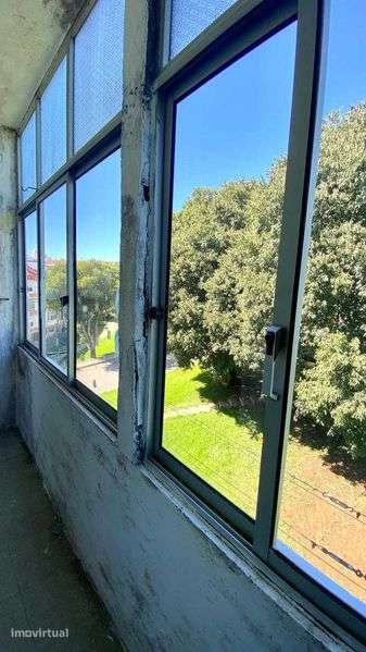 Apartamento T2 à venda na Rua General Fernando Tamagnini, 2 - Grande imagem: 4/9