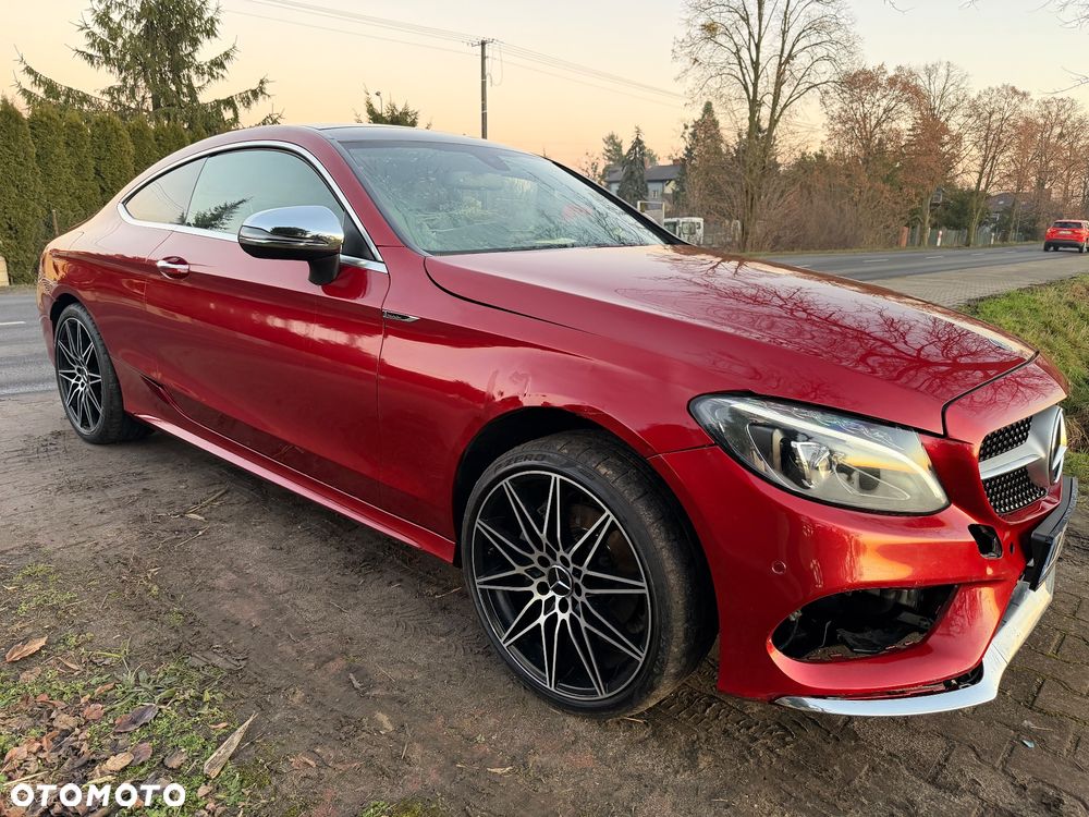 Mercedes-Benz Klasa C 180 BlueEFFICIENCY 7G-TRONIC Edition 1 - 2