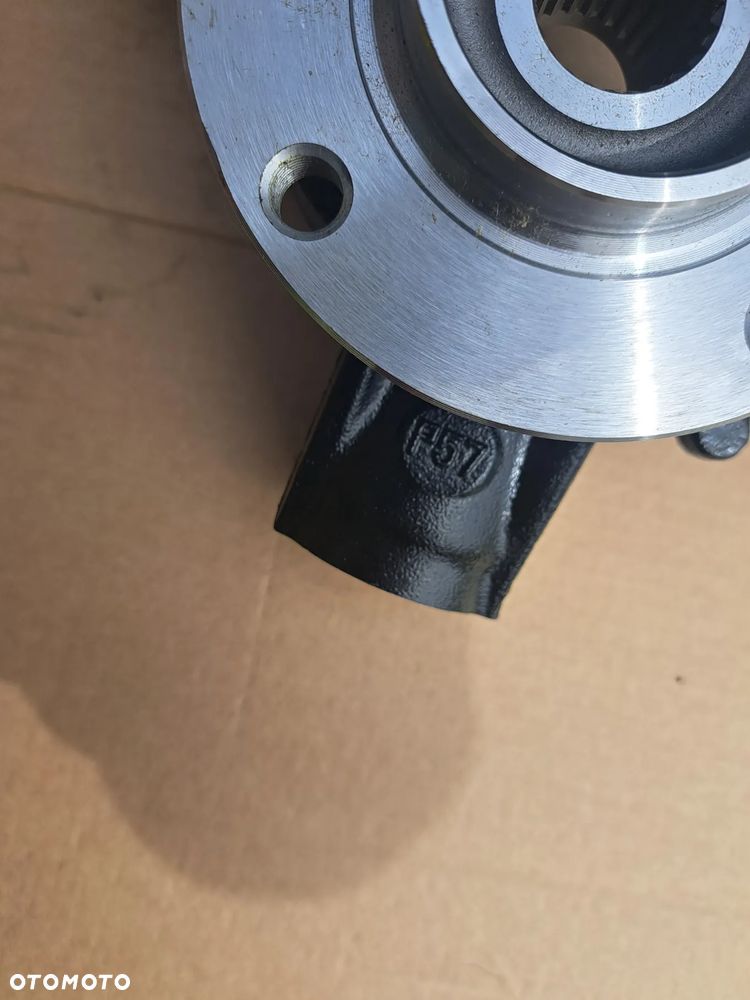 Zwrotnica piasta prawa przednia przód Citroën C-Elysée C3 Aircross II C3 I II III C3 Picasso C4 CACTUS Opel Crossland X PEUGEOT 2008 207 208 000364790 364790 Zwrotnica prawy przód przednia - 3