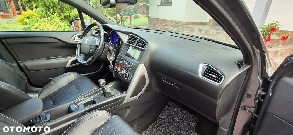 Citroën DS4 1.2 PureTech Chic S&S - 16