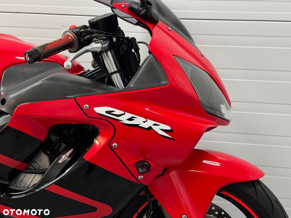 Honda CBR - 15