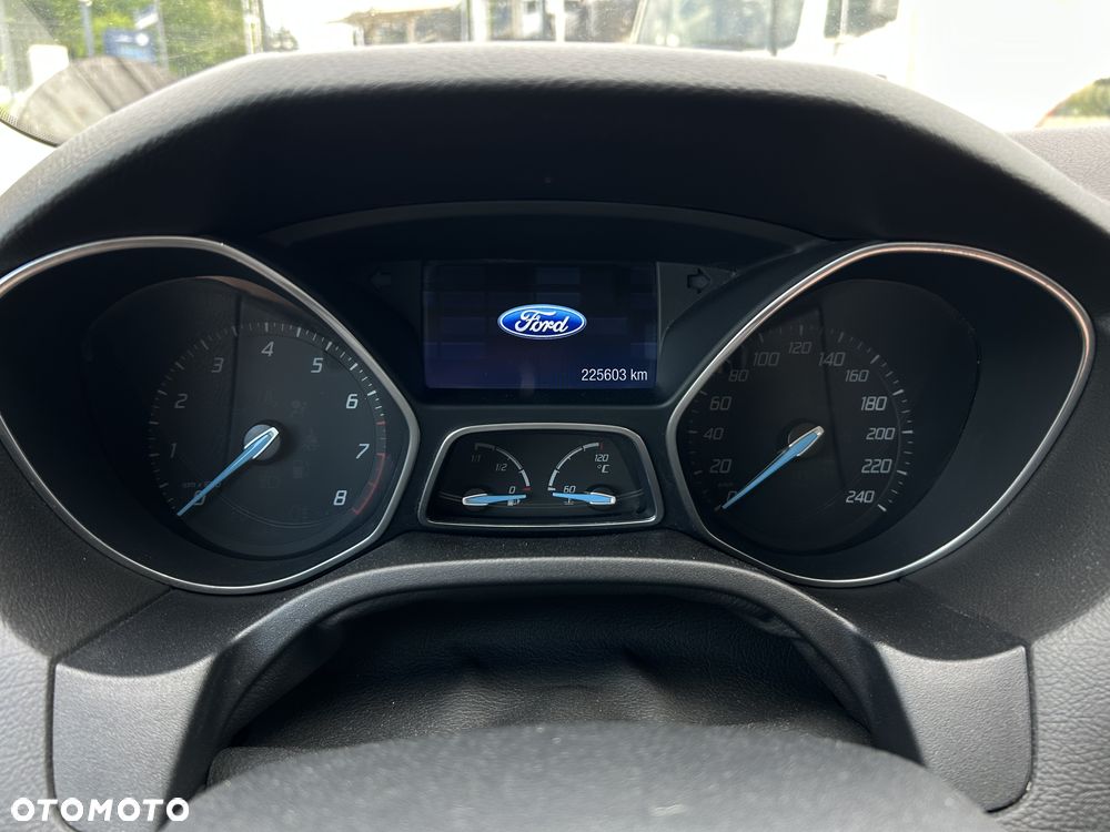 Ford Focus 1.6 EcoBoost Start-Stopp-System Titanium - 27
