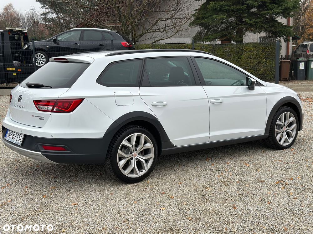 Seat Leon 2.0 TDI Start&Stop 4Drive DSG X-Perience - 8