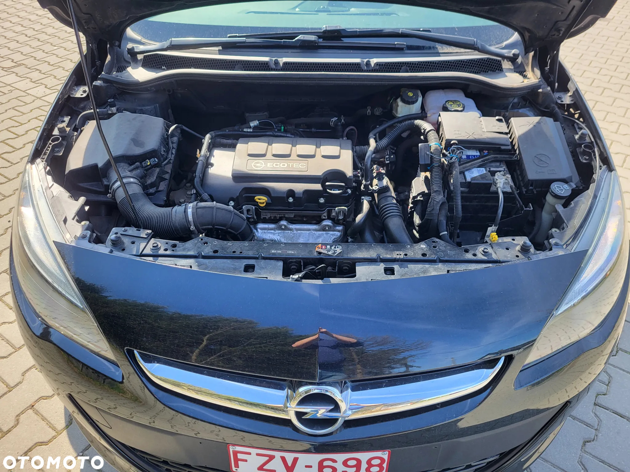 Opel Astra IV 1.4 T Cosmo - 30