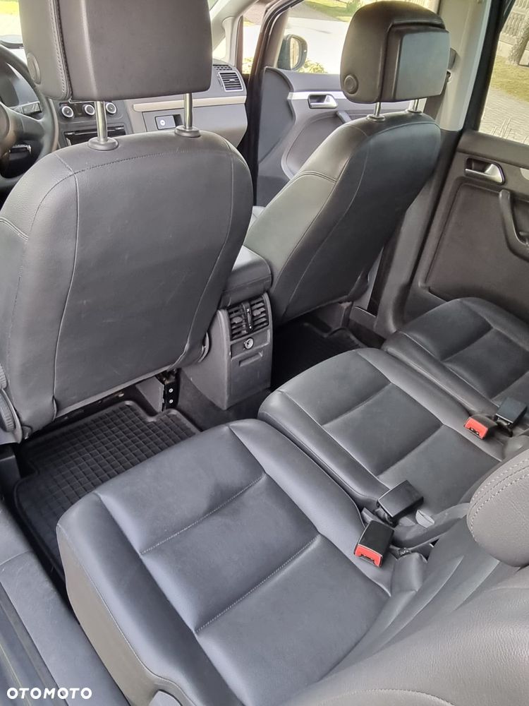 Volkswagen Touran 2.0 TDI SCR DSG Comfortline - 5