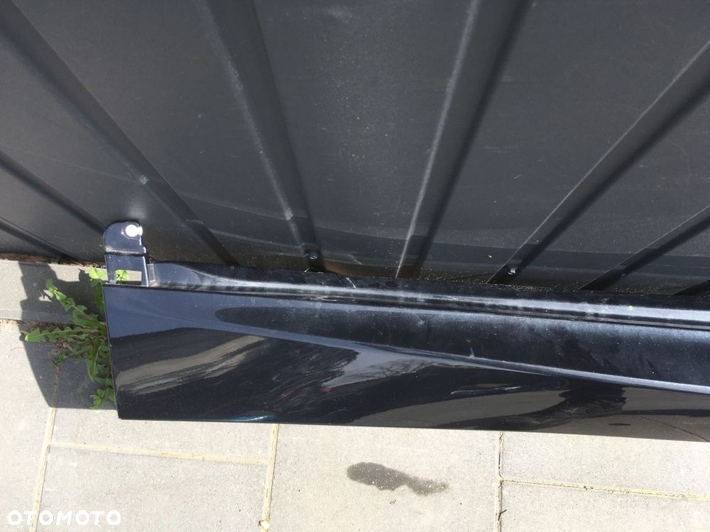 PRAWA LISTWA PROGOWA BMW X5 G05 475 - 14