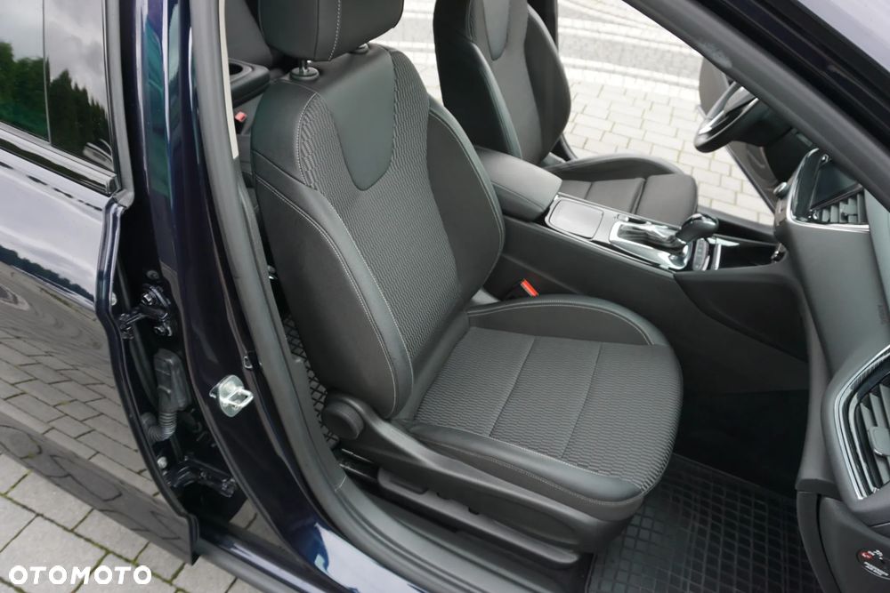 Opel Insignia 1.6 T Innovation S&S - 17