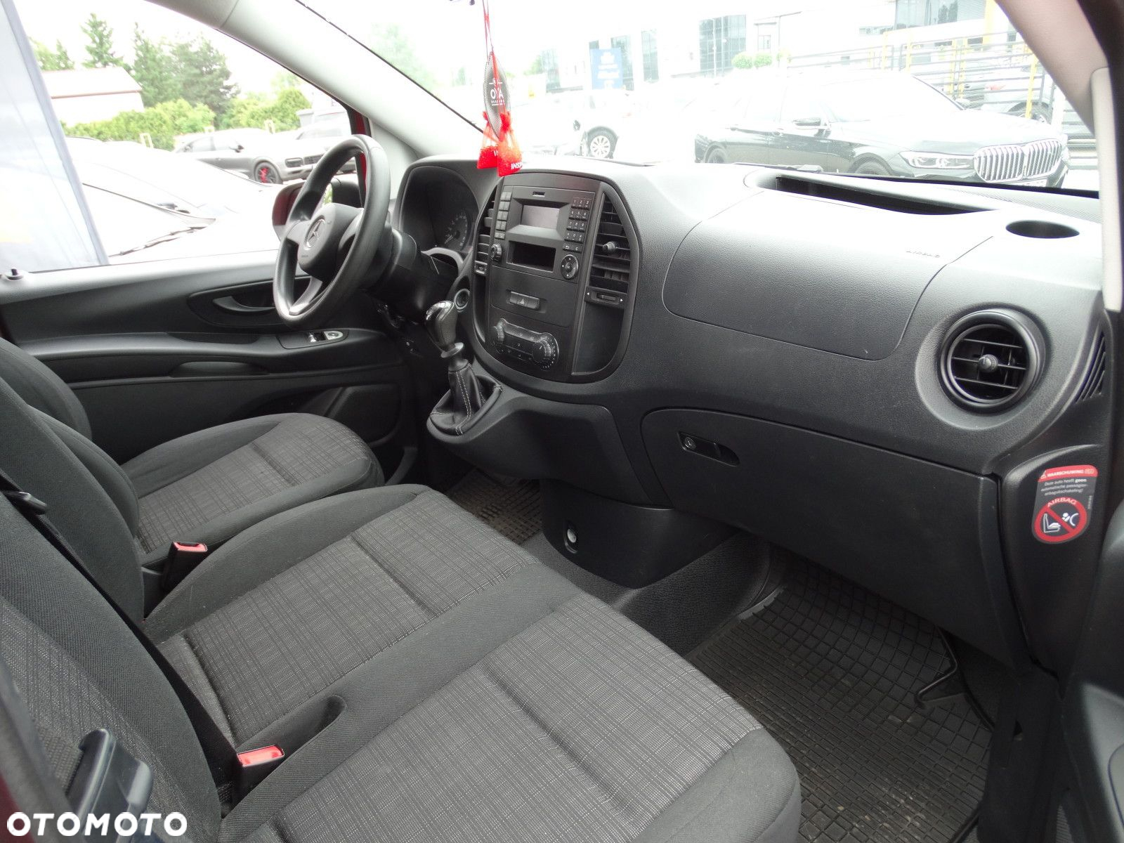 Mercedes-Benz Vito - 13