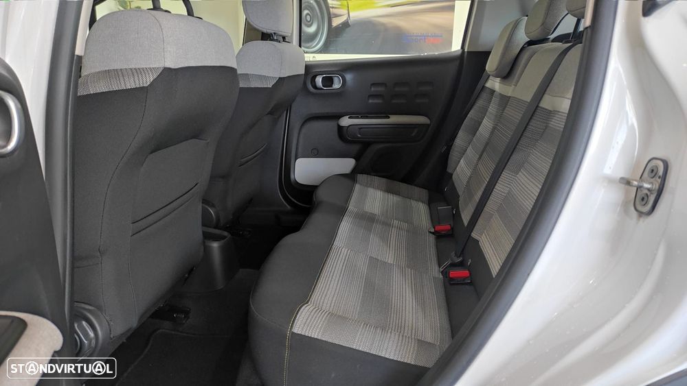 Citroën C3 1.2 PureTech Shine - 18