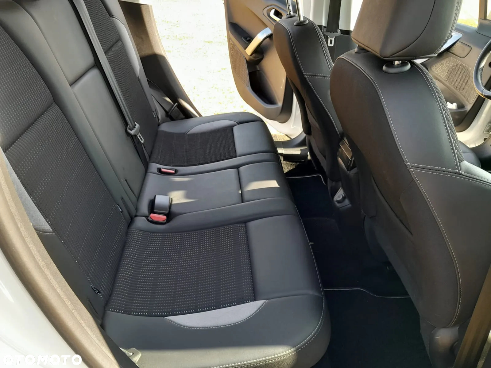 Peugeot 2008 1.6 BlueHDi Active - 19