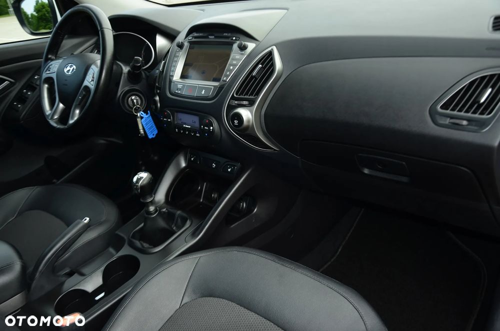 Hyundai ix35 1.7 CRDi Premium 2WD - 23