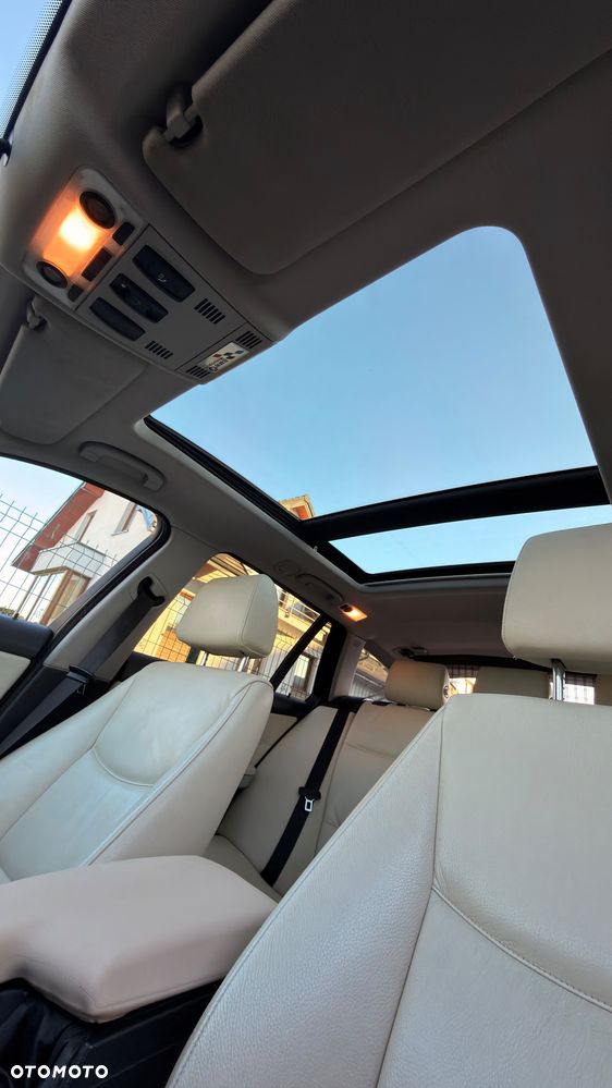 BMW Seria 3 325i - 20