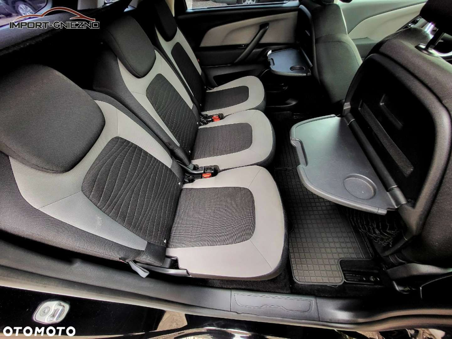 Citroën C4 Picasso - 8