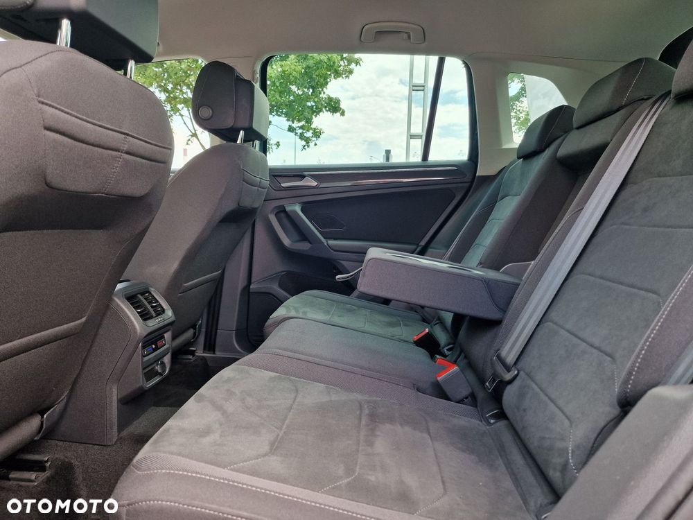 Volkswagen Tiguan 2.0 TDI SCR 4Mot Elegance DSG - 13