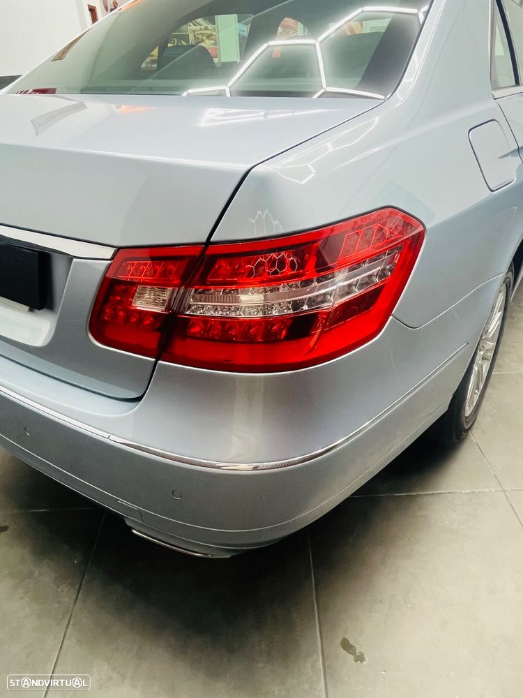 Mercedes-Benz E 300 Bluetec Hybrid Avantgarde - 17