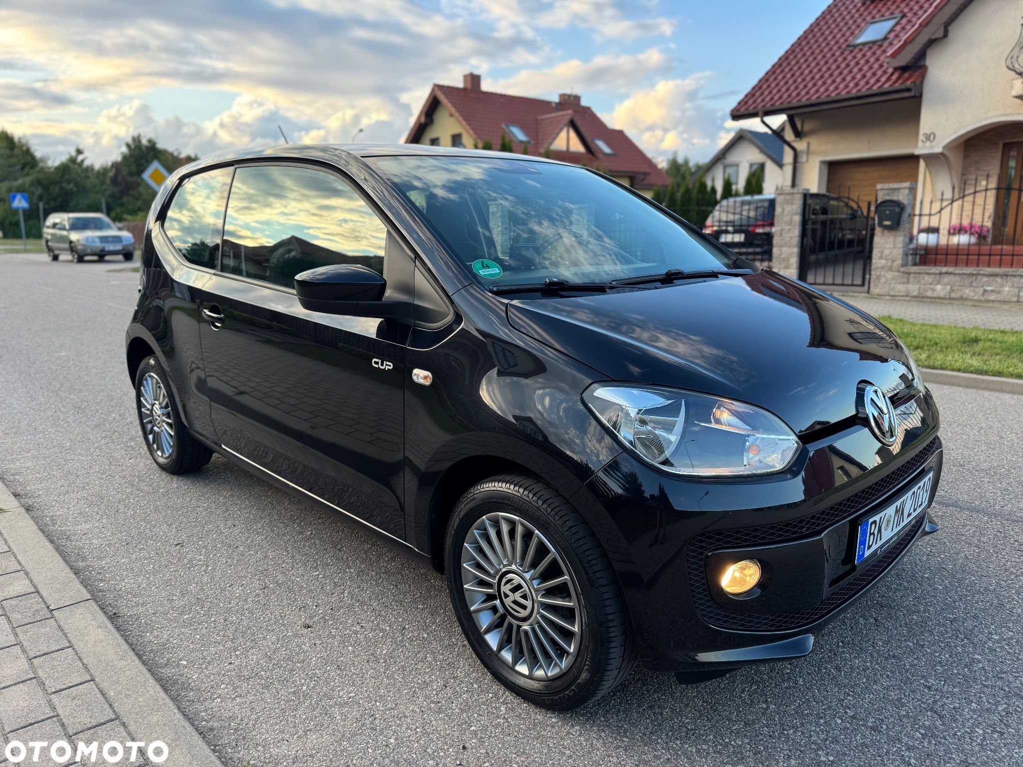 Volkswagen up! BlueMotion Technology cup - 1
