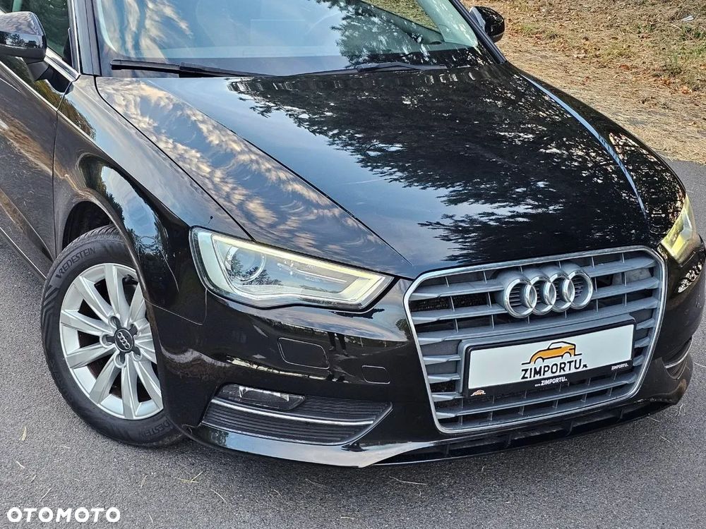 Audi A3 Sportback - 2