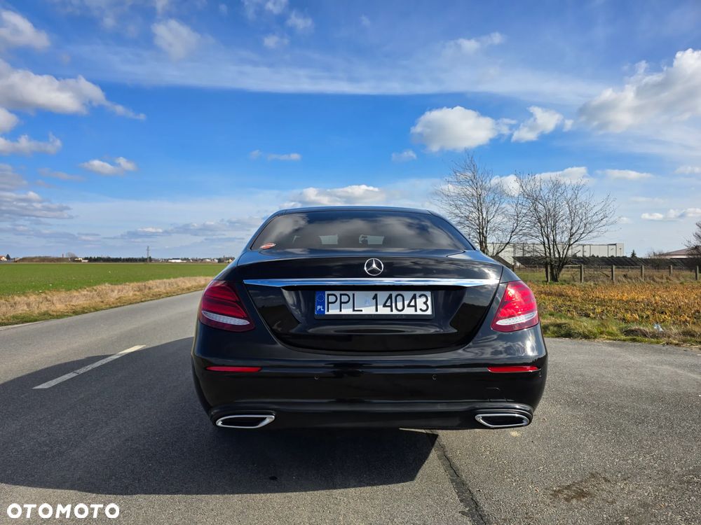 Mercedes-Benz Klasa E 220 d 9G-TRONIC AMG Line - 6