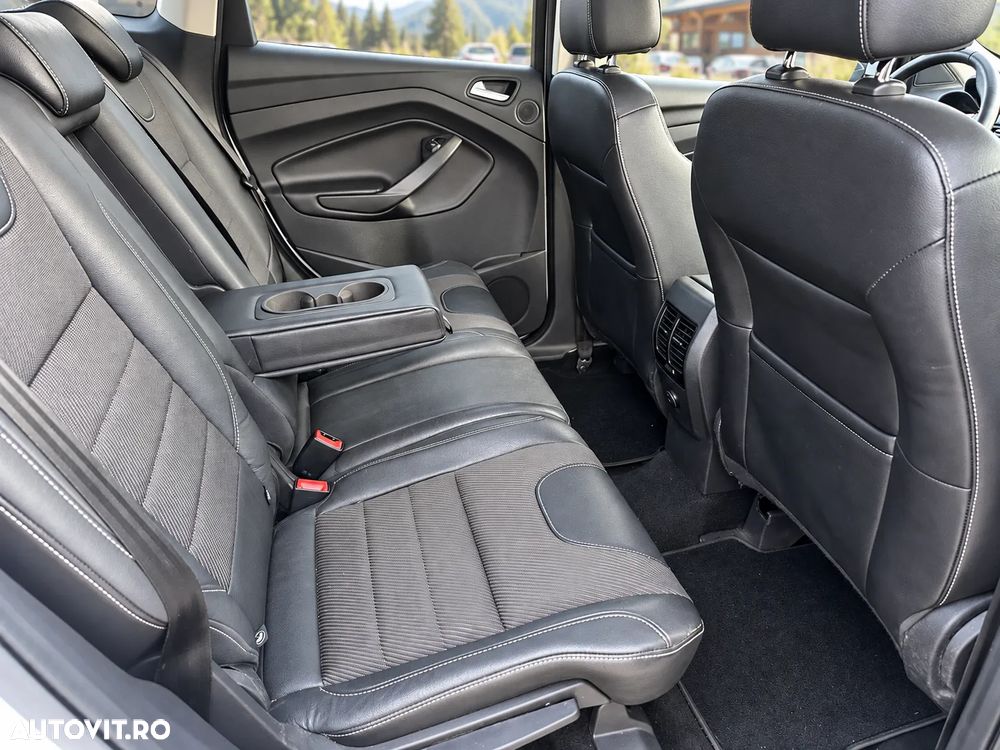 Ford Kuga 2.0 TDCi 4x4 Aut. Titanium - 17