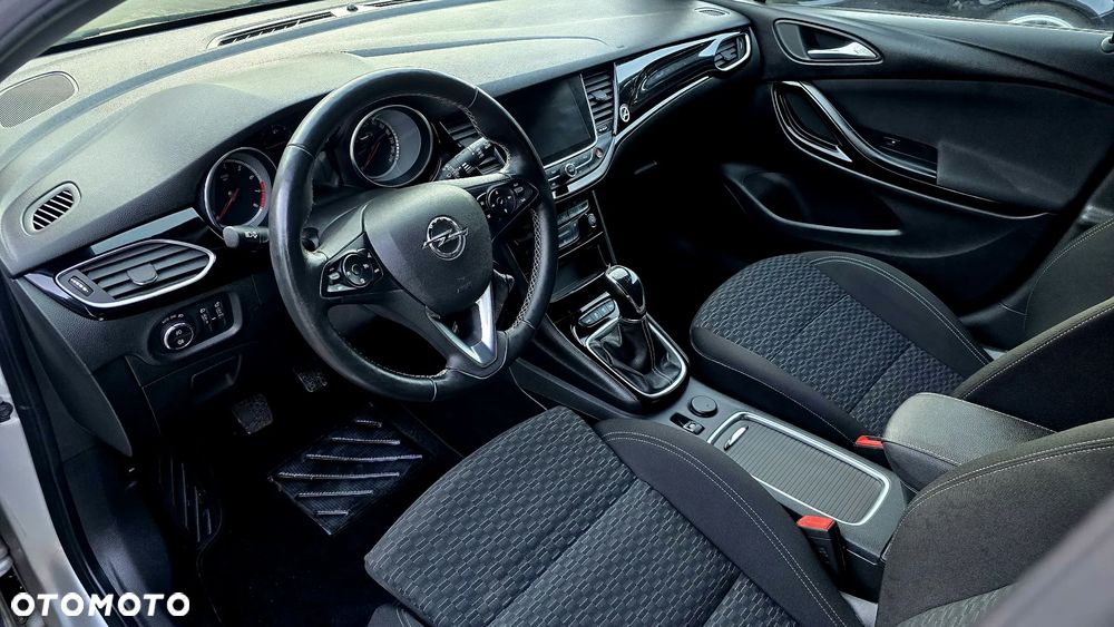 Opel Astra 1.4 Turbo Innovation - 20