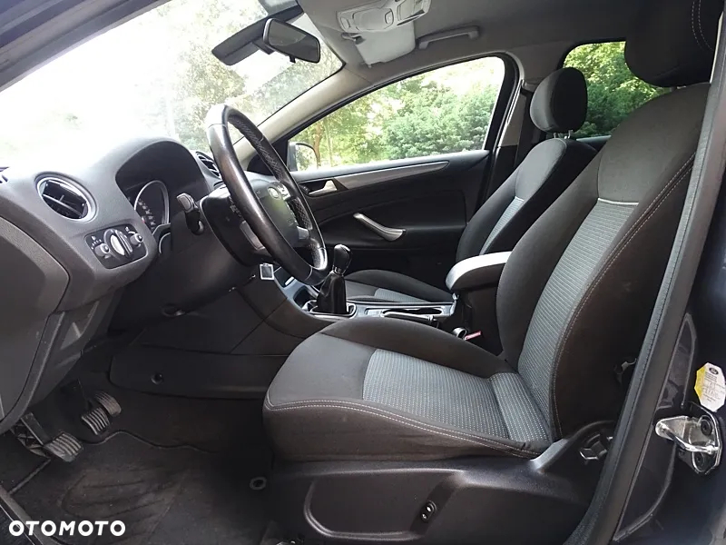 Ford Mondeo 1.6 Platinium X Plus (Titanium) - 16