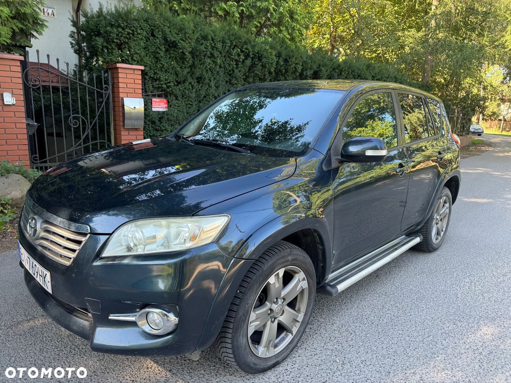 Toyota RAV4 2.2 D-4D 4x4 Automatik Executive - 1