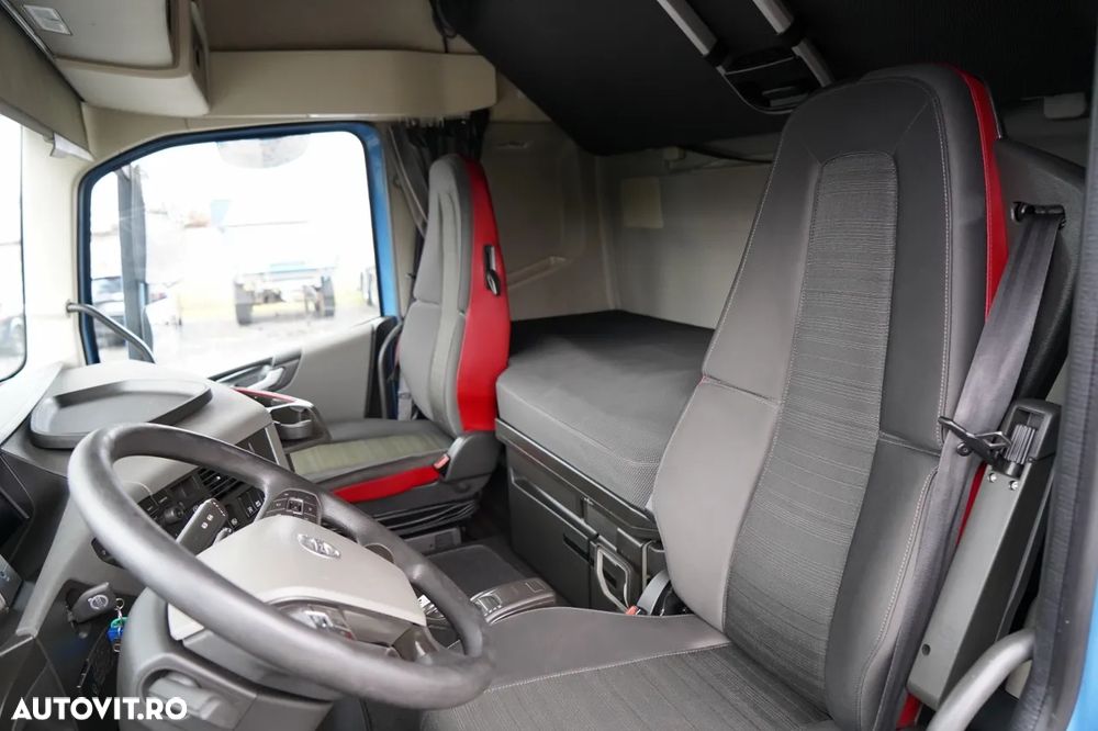 Volvo FH 460 / ANSAMBLU TANDEM / 120 m³ / ÎNCĂRCARE PRIN TRECERE (DRIVE-THROUGH) / PRELATĂ CULISANTĂ / 7,3 m + 8,2 m / CLIMATIZARE STAȚIONARĂ / I-SHIFT / PODEA REZISTENTĂ (HEAVY-DUTY) / - 25