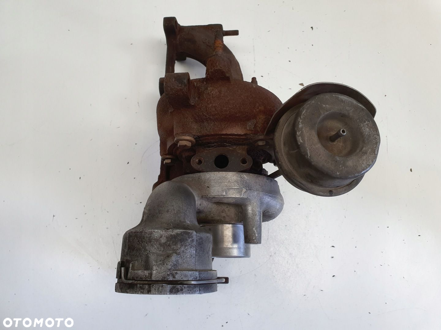 VW Golf V 1.9 TDI TURBOSPRĘŻARKA turbo 038253014B - 2