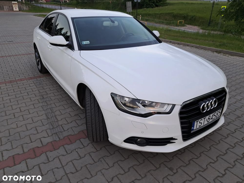 Audi Q3 2.0 TDI - 9