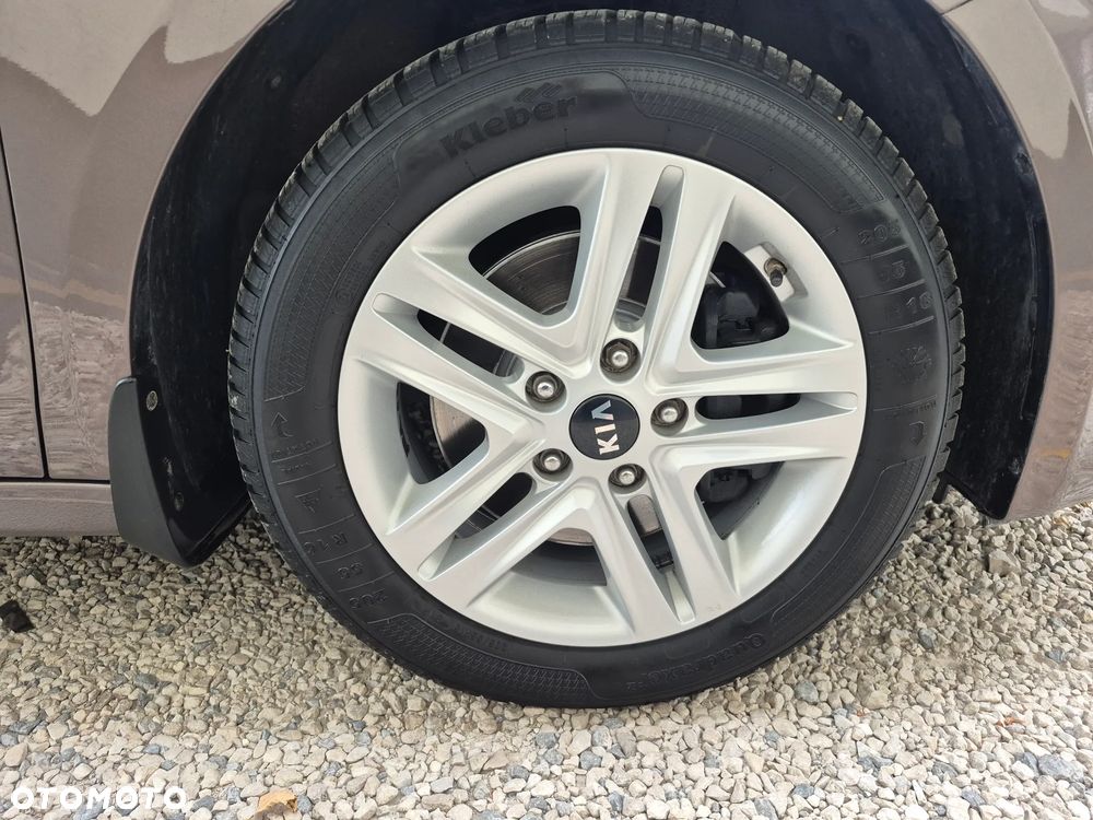 Kia Ceed 1.4 L Business Line - 25