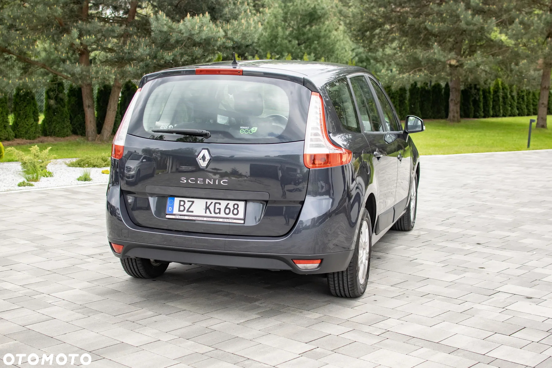 Renault Grand Scenic - 18