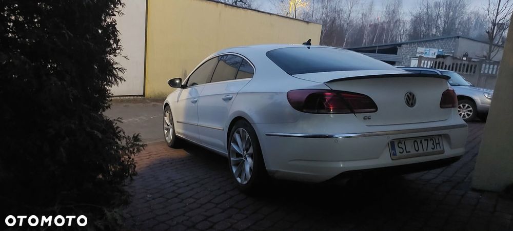 Volkswagen Passat 1.8 TSI Trendline - 1