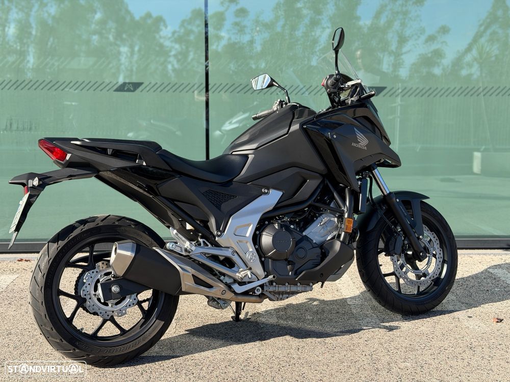 Honda NC750X - 4