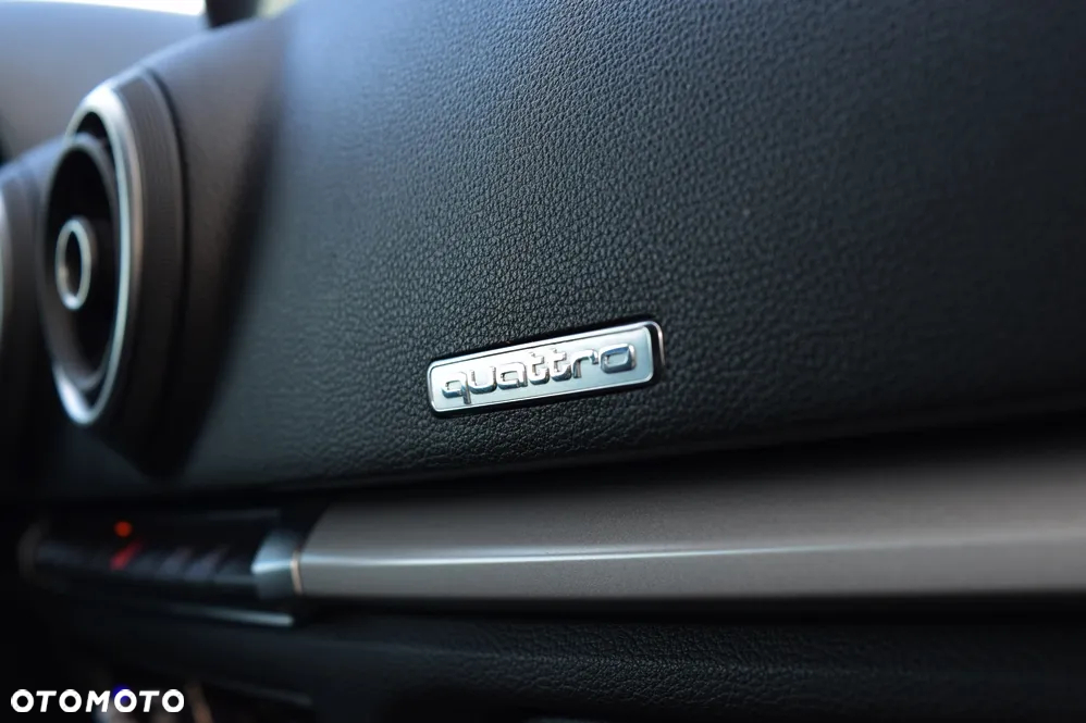 Audi A3 2.0 TDI Sportback (clean diesel) quattro Ambiente - 34