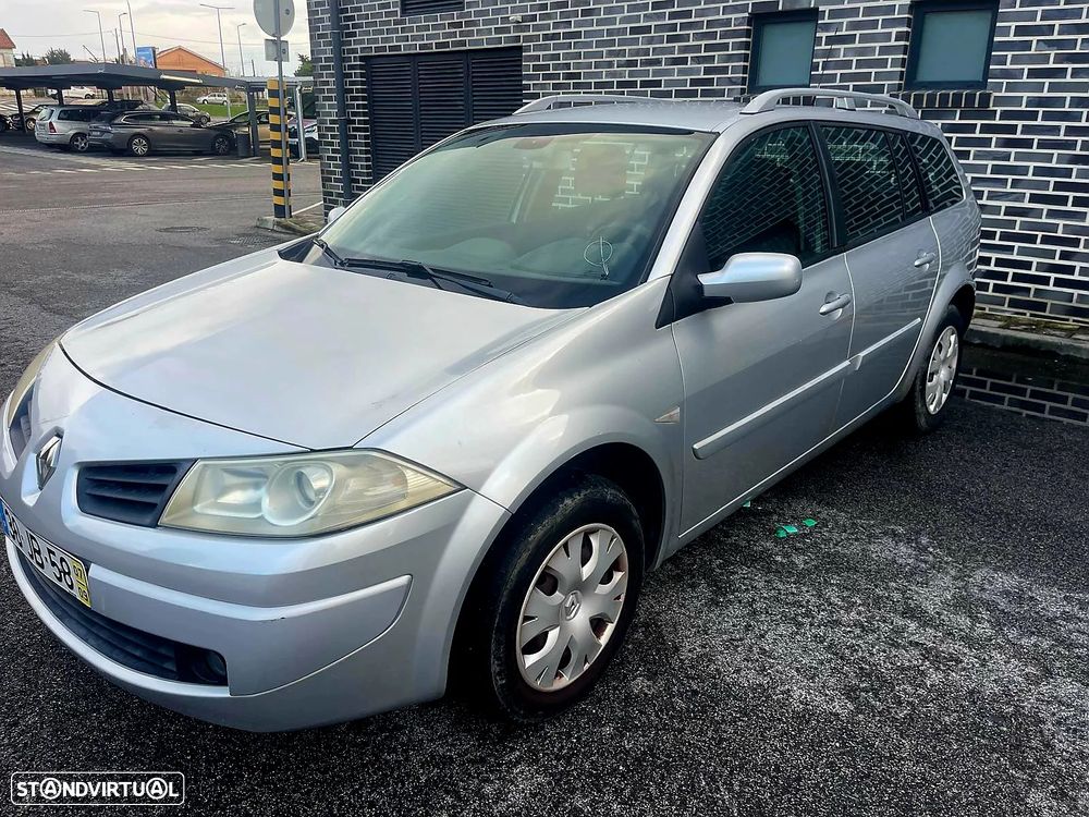 Usado Renault Mégane Break 2007 - 3 999 EUR, 162 132 km - Standvirtual.com