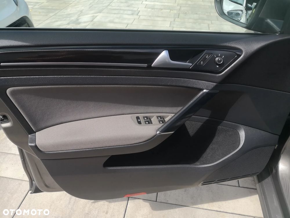 Volkswagen Golf Variant 1.4 TSI BlueMotion Technology Highline - 12