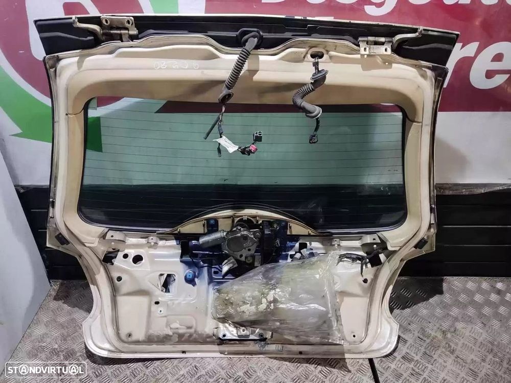 PORTA TRASEIRA JAGUAR X-TYPE BREAK FAMILIAR 2004 - - 1