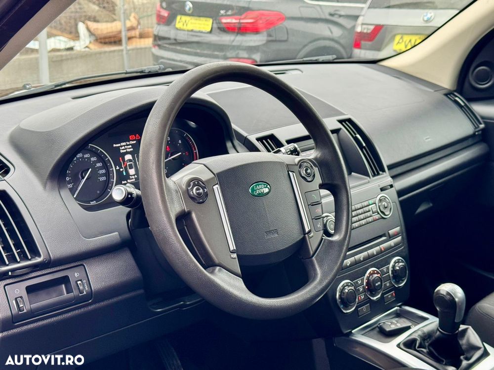 Land Rover Freelander 2 2.2L TD4 S - 10