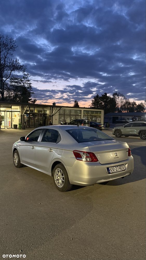 Peugeot 301 - 4