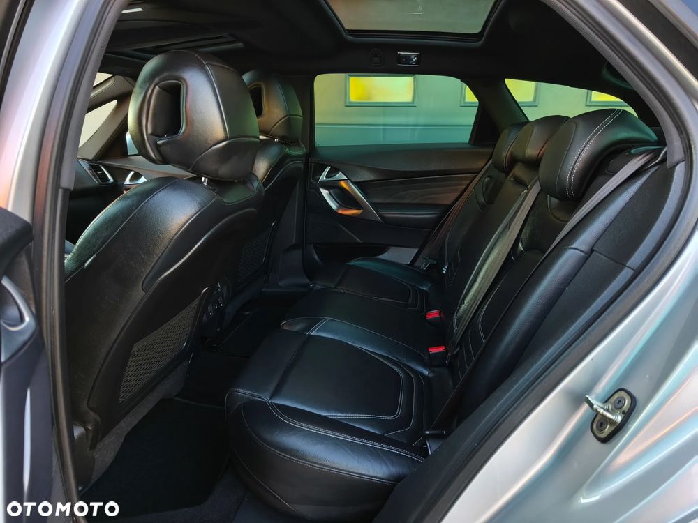 Citroën DS5 HDi 165 Business - 8