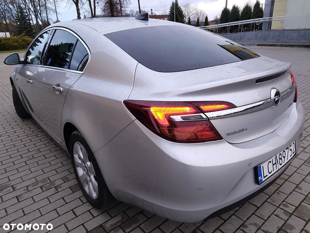 Opel Insignia 1.6 T Cosmo EU6 - 14
