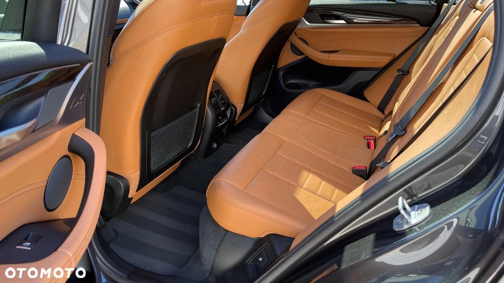 BMW X3 - 16