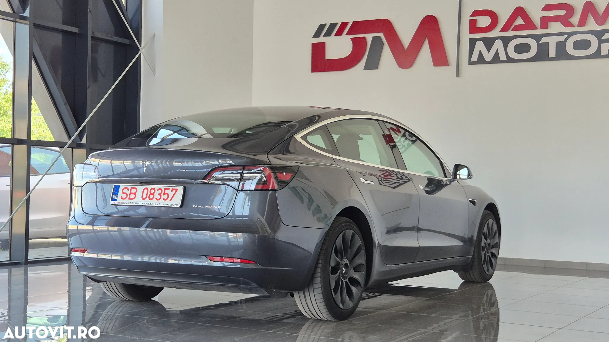 Tesla Model 3 Langstreckenbatterie Allradantrieb Dual Motor - 9